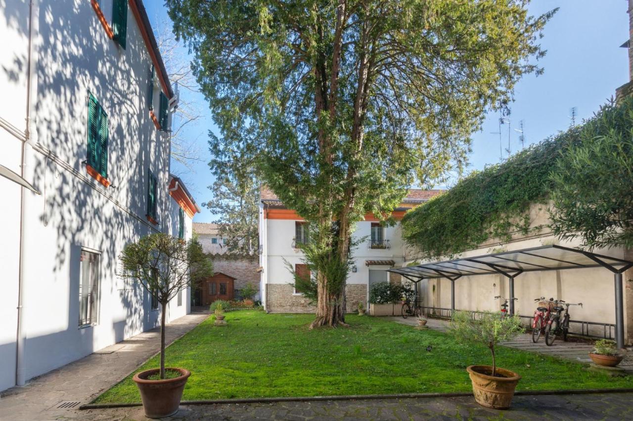Frescobaldi Aparments! A Casa Di Francesco Appartement Ferrara Buitenkant foto