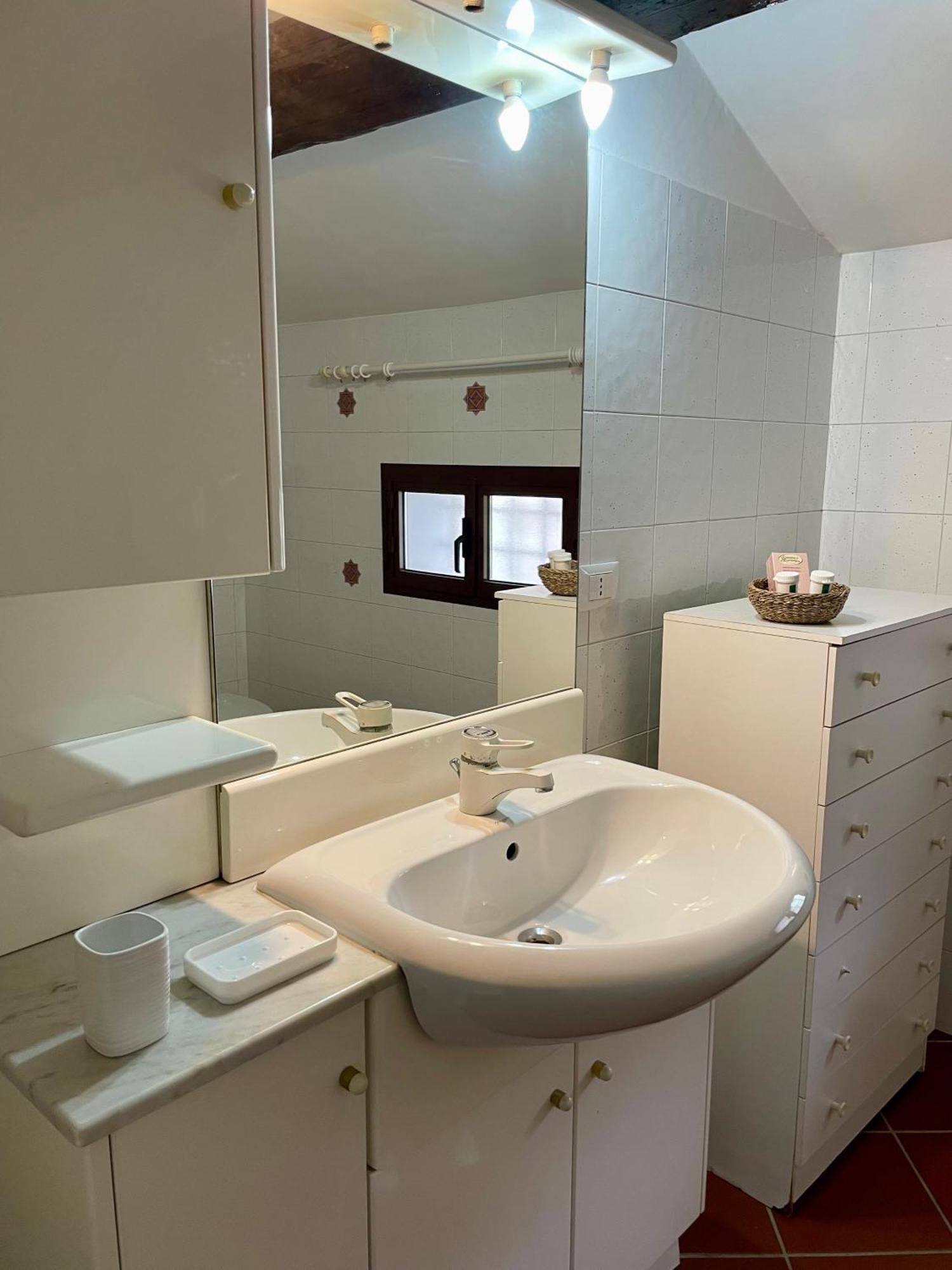 Frescobaldi Aparments! A Casa Di Francesco Appartement Ferrara Buitenkant foto